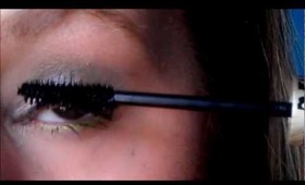 How to Get Lusciously LONG Eyelashes!