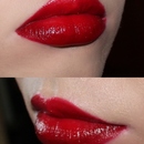 Perfect red lip 