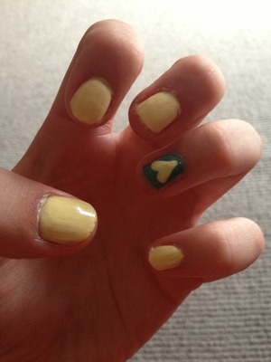 #babyyellow #green #lovehearts