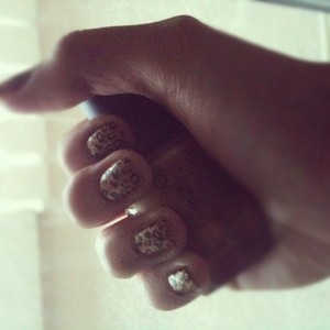 Instagram: Leopard Nails