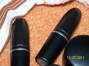 found my nude lipstick!!(Blankety by MAC) and tanarama!!