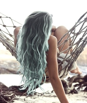 Pretty& beautiful  mermaid hair 