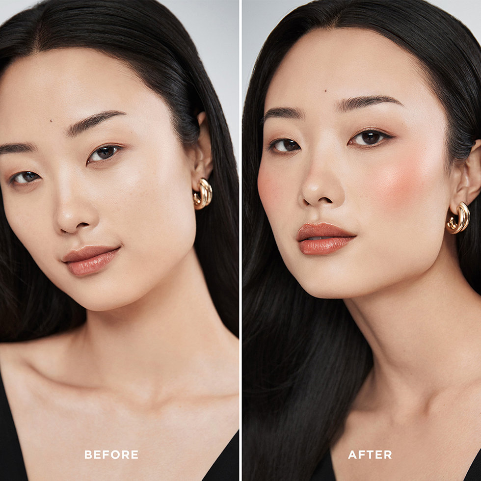 Hourglass model before and after wearing the Ambient Lighting Edit Unlocked Dragon palette