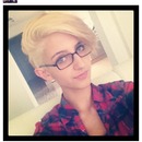 Blond undercut ✌