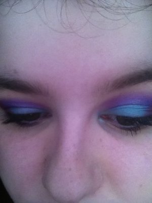 What do you think of my spring make up look I know it's a bit Kate but spring ain't over yet. 