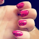hot pink leopard nails 