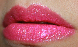 Milani Haute Flash Full Coverage Shimmer Lipgloss in Flashy