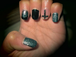 Silver dazzle, Black lace, and a rhinestone Cross !