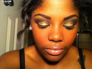 this was one of those times i was experimenting with dramatic makeup!

