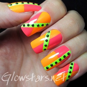 For more nail art, pics of this mani & its inspiration and products used visit http://Glowstars.net