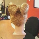 Bow With Braid