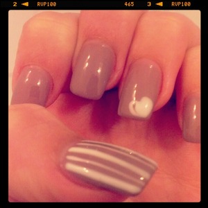 this is a great idea if you want the plain but classy look on your nails for any occasion :)