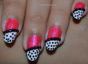 For more pics and details visit http://lovefornailpolish.com/pink-black-nail-designs-cute-easy-nail-designs