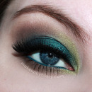 St Patrick's Day Eye Makeup