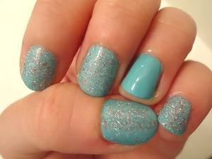 I thought this looked a bit like sprinkles on a cake!
China Glaze For Audrey with Urban Outfitters Afterhours on top. 