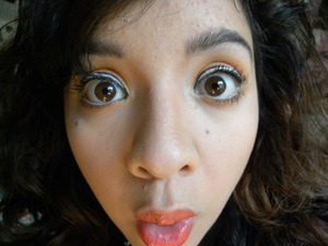 I'm going to see Finding Nemo in 3D today, so I did a look inspired by that little clownfish! <3