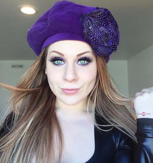 Royal purple for those dark eyed babes out there!
http://theyeballqueen.blogspot.com/2016/12/holiday-series-royal-purple-smokey-eye.html
