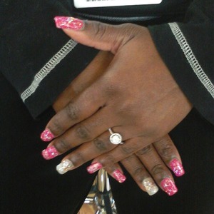 Pink squared tip nails with sparkles