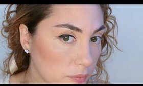 Sfatul de duminica S2 E1: Ce sa faci sa nu se intinda eyelinerul!