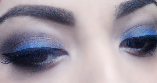 Smokey Blue Eye Makeup | ThalitaMakes T.'s (thalitamakes) Photo ...