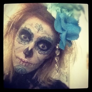 Makeup by me (Dallas Ringshaw)
I did this look on myself for Halloween :D