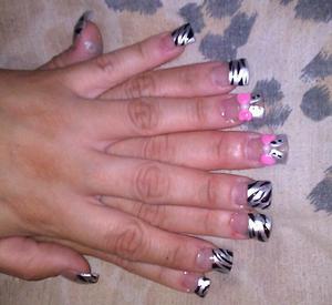 just did this set on myself dont focus on the polish on my thumb lol