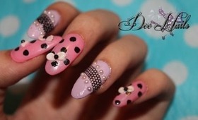 Cute design with dots, bows and lace stickers (tutorial)