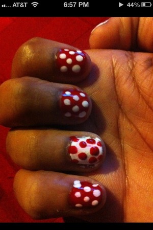I live polka dots so. A cute way to show it off 