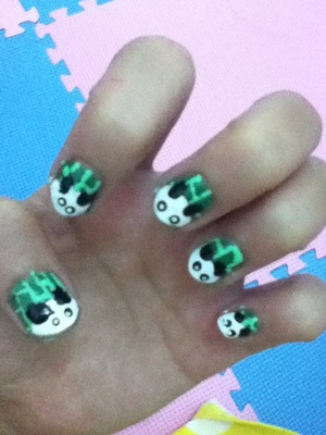 This cute nail art is so cute and easy :)
I love this so much xD