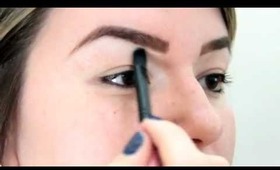 Tutorial 10 • Corrigindo a sobrancelha por Patricia Almeida