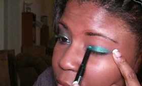 Greening Blue (Green, Purple, Brown, and Blue eyeshadow makeup tutorial)