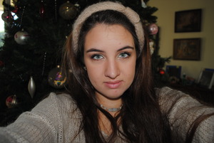 Christmas Eve Natural look
http://blushingbeautybabe.blogspot.com/