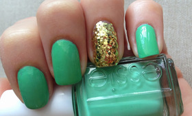 Happy St. Paddy’s Day! Here’s Some Green-and-Glitz Mani Inspiration