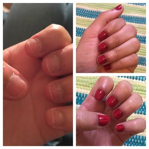 This is almost 3 weeks apart im really proud of my self I would always have a problem bitting my hair, and I honestly got really tired of my nails looking so horrible i used to be so embarrassed of someone looking at my hands because of it, i used to hide them a lot. This still dont look so good but honestly to me they look amazing i used a no bitting nail polish! It was really hard for me but im doing and im going to keep trying my best!!  