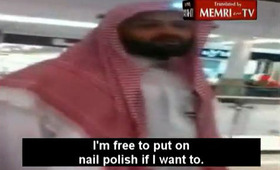 Saudi Woman Defends Her Right to Wear Nail Polish