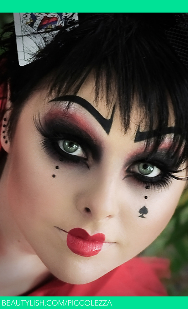 Alice in Wonderland inspired make-up