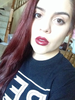 Finally found a dark red lipstick closest to my hair lol, been looking forever 💋