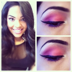 mac eyeshadows with liquid liner
sushiflower on the inner, creme de violet on the outer and nylon as the highlight 