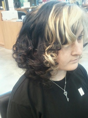 hair was down to her waist, curled and pinned to make it look like a short bob!

