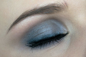 Eyeshadow are from the MUR beyond flawless palette. Lashhes are Ardell wispies. 