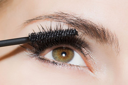 Cult Products: The Ten Mascaras Pros Love Most
