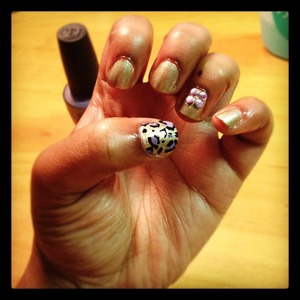 OPI, Glitzerland
OPI, Planks A Lot for the cheetah print