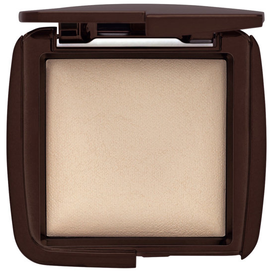 Hourglass diffused light pudra