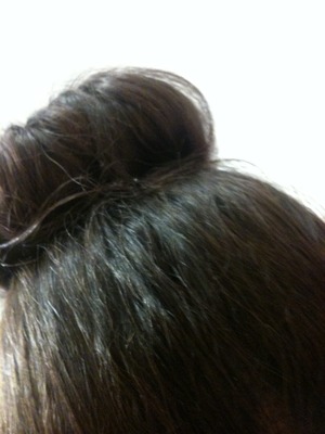 This is the first attempt sock bun was very simple and quick looks very natural. 
