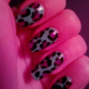 leopard print nails!