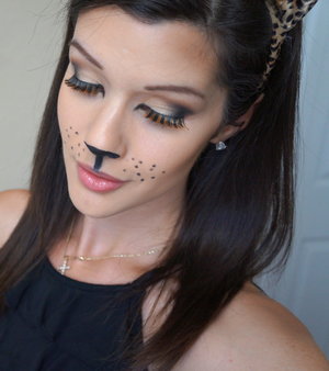Easy leopard look for Halloween!
