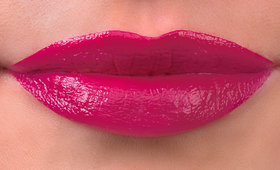 Amp It Up: The Magenta Lipstick Review