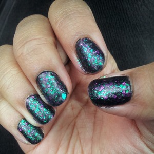 Deborah Lippman polish in Bad Romance covered in Nails Inc. topcoat in Wyndette. Glorious combo!