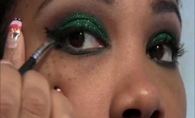 green glitter gyal