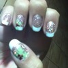 Mistletoe manicure :)